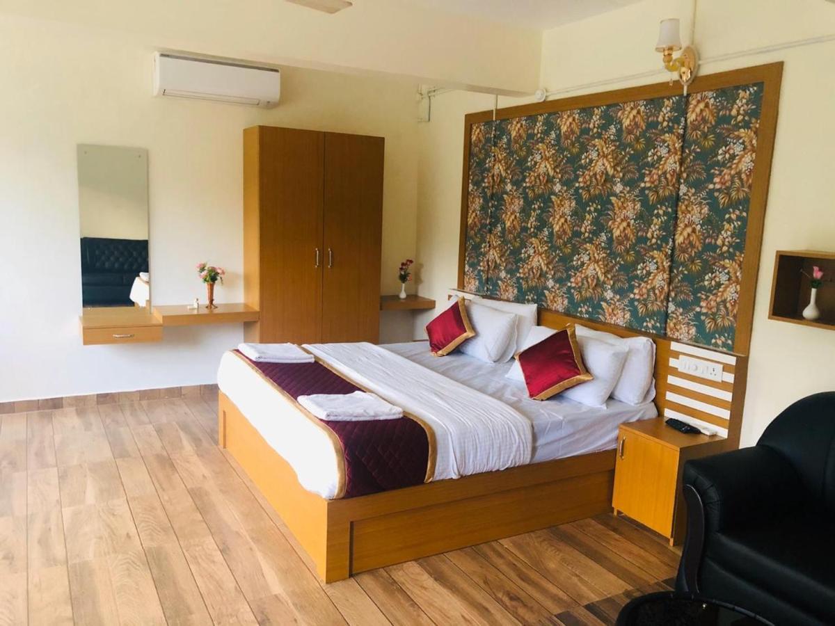 Thenmala Hormuz Inn Kolattupuzha Экстерьер фото